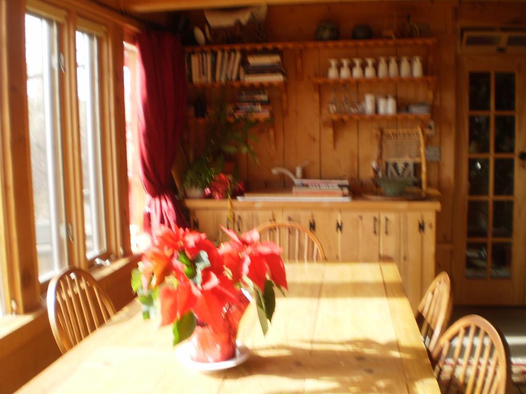 Silver River Adobe Inn Bed And Breakfast Farmington Exteriör bild